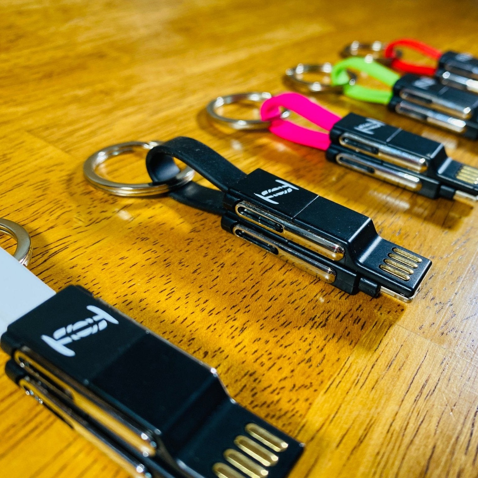 6 in 1 Keychain Charging Cord - Tap Tag
