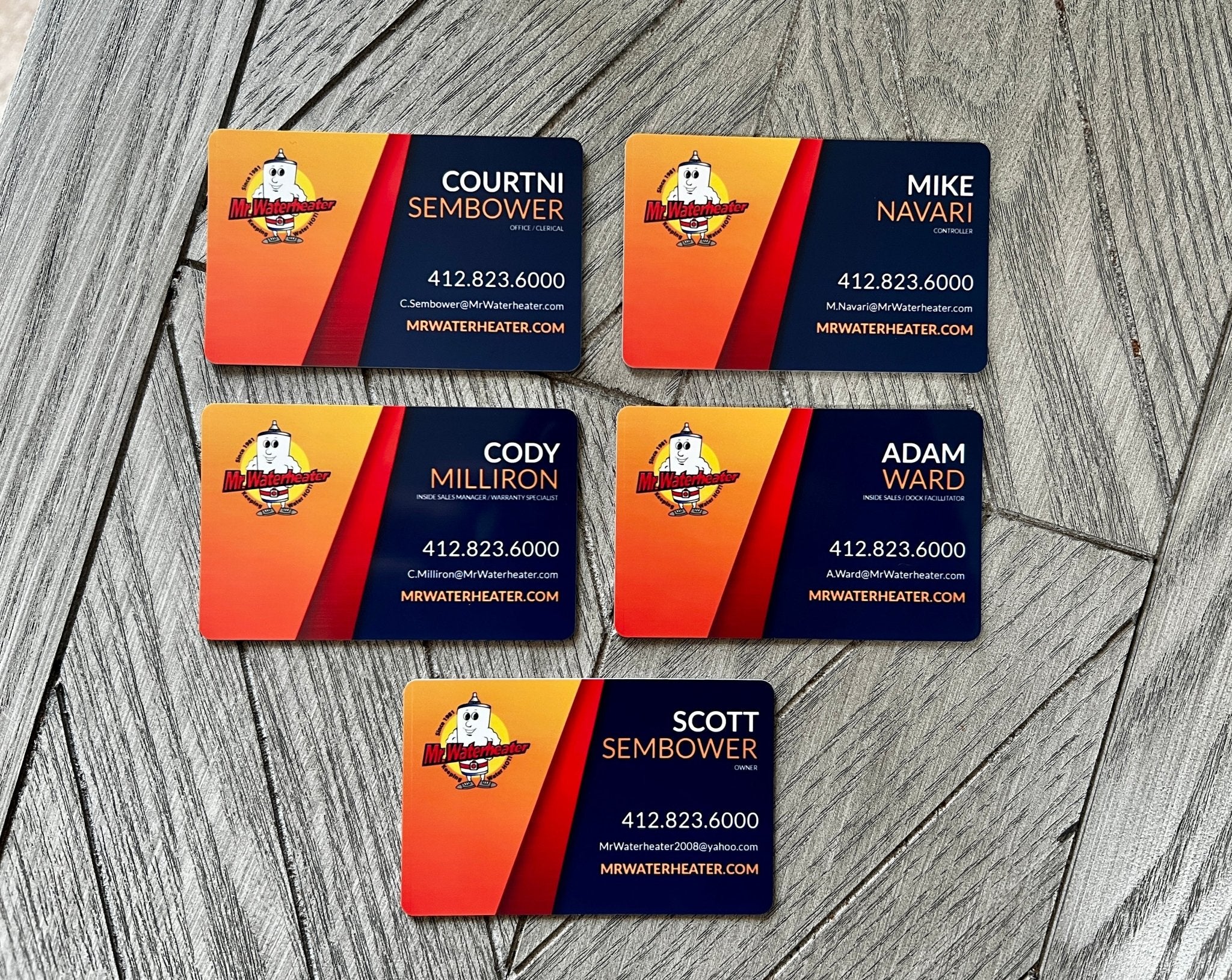 Custom tap plastic Nfc business card printing, tap to share contact information and digital profile