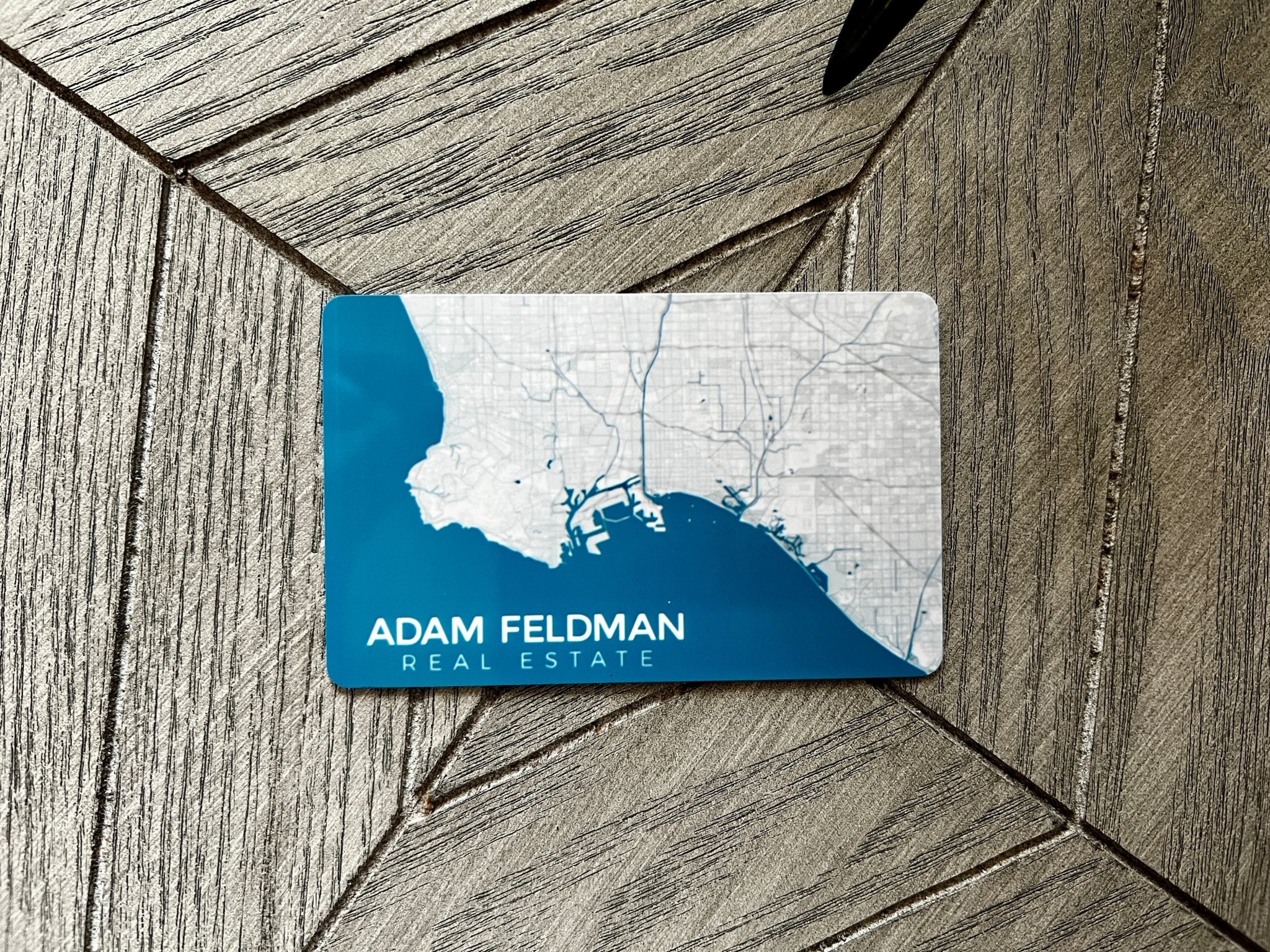 Custom tap plastic Nfc business card printing, tap to share contact information and digital profile