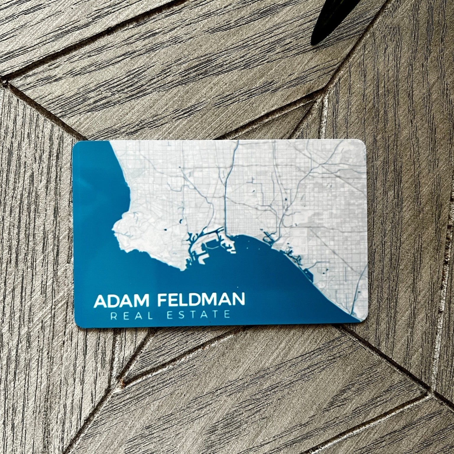 Custom tap plastic Nfc business card printing, tap to share contact information and digital profile