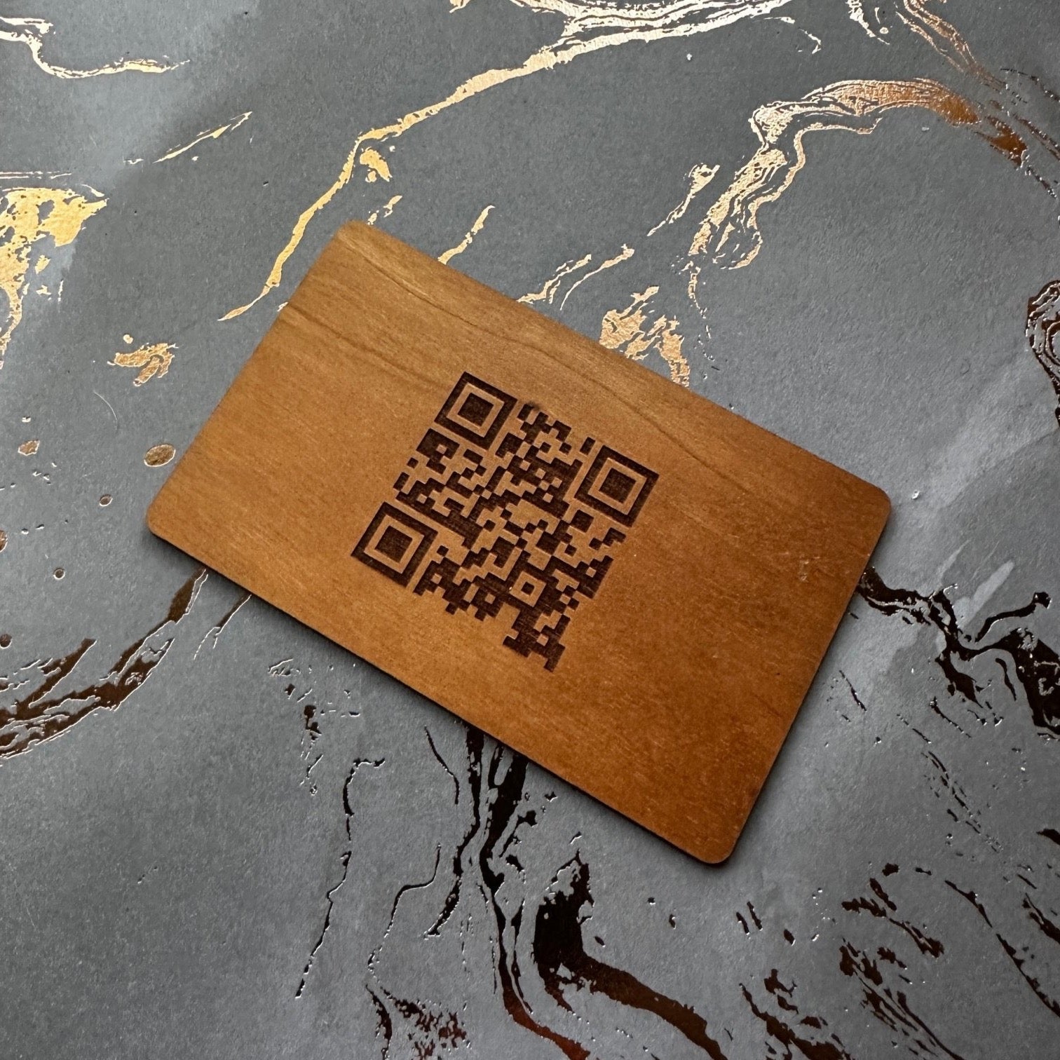 Sustainable Cherry - NFC Business card - Tap Tag