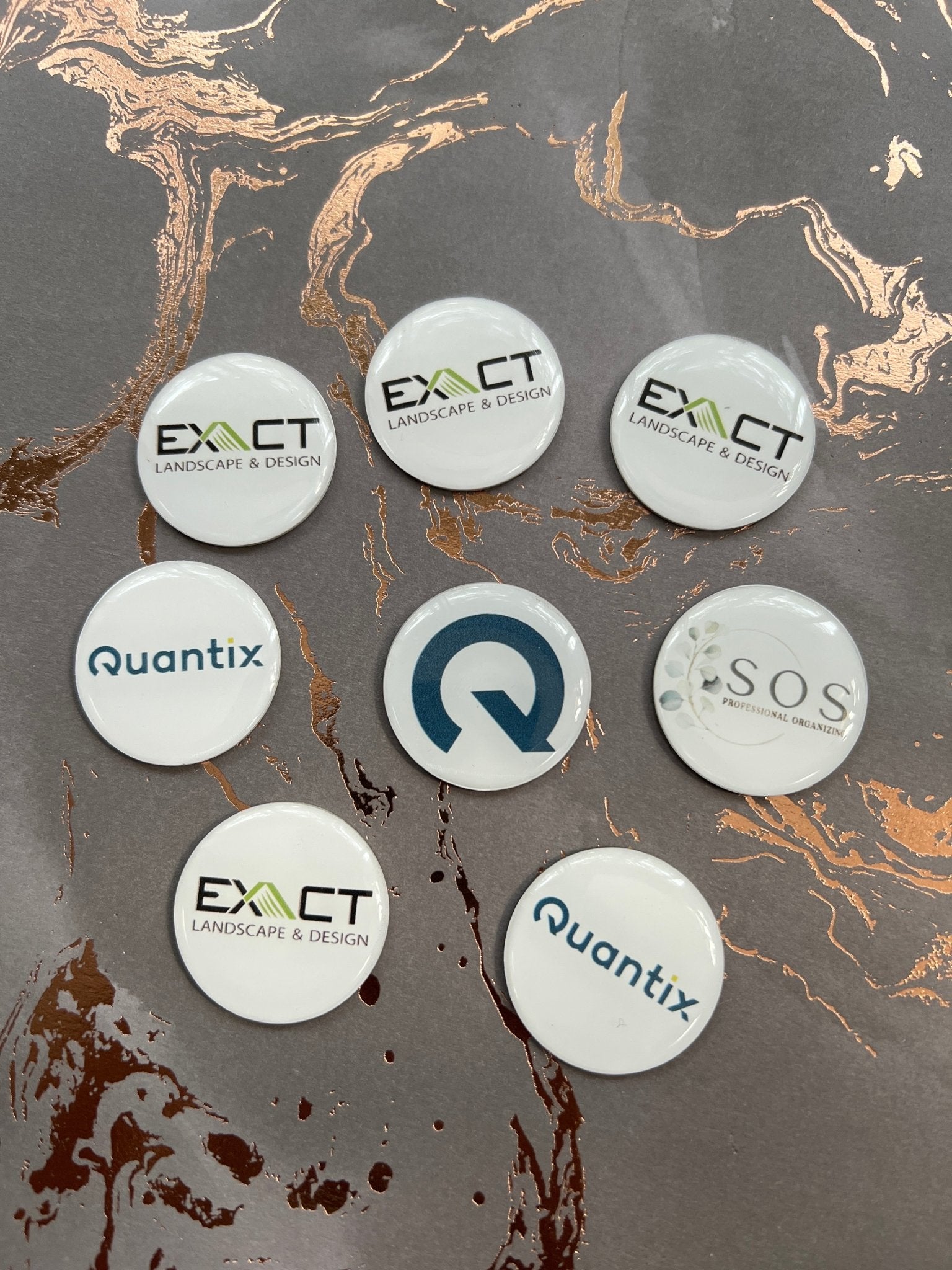 custom sticky dot nfc tap tag, tap tag sticks to back of bottom of phone. Tap to share contract info and digital profile