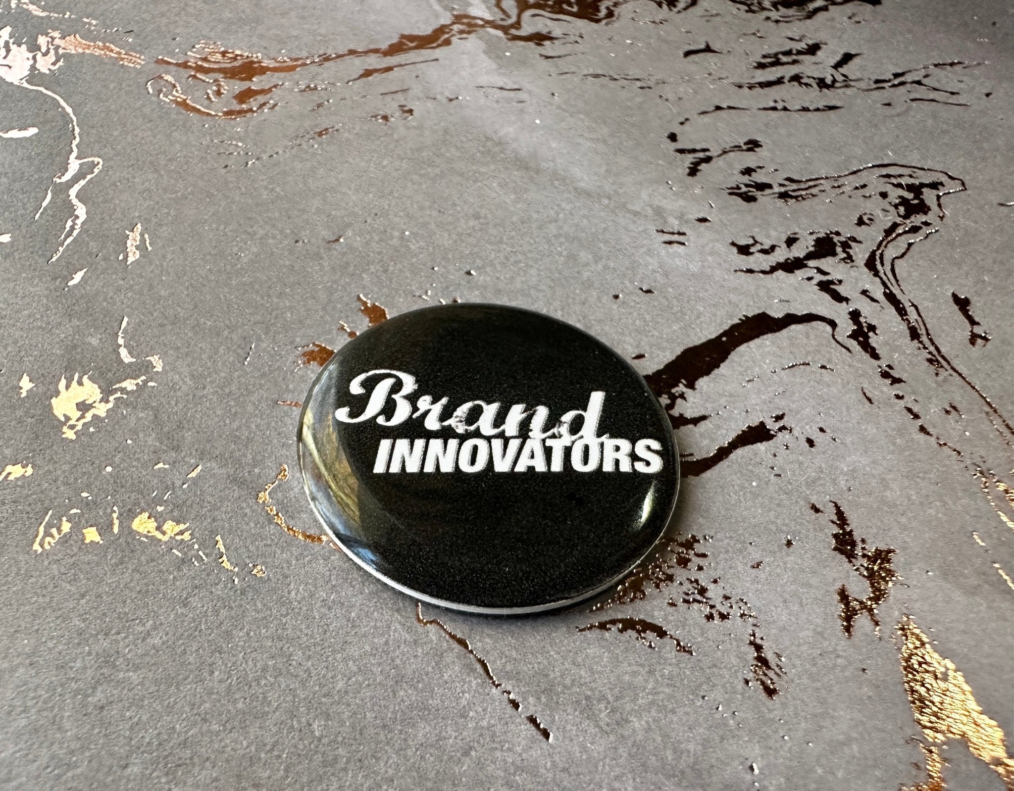 custom sticky dot nfc tap tag, tap tag sticks to back of bottom of phone. Tap to share contract info and digital profile