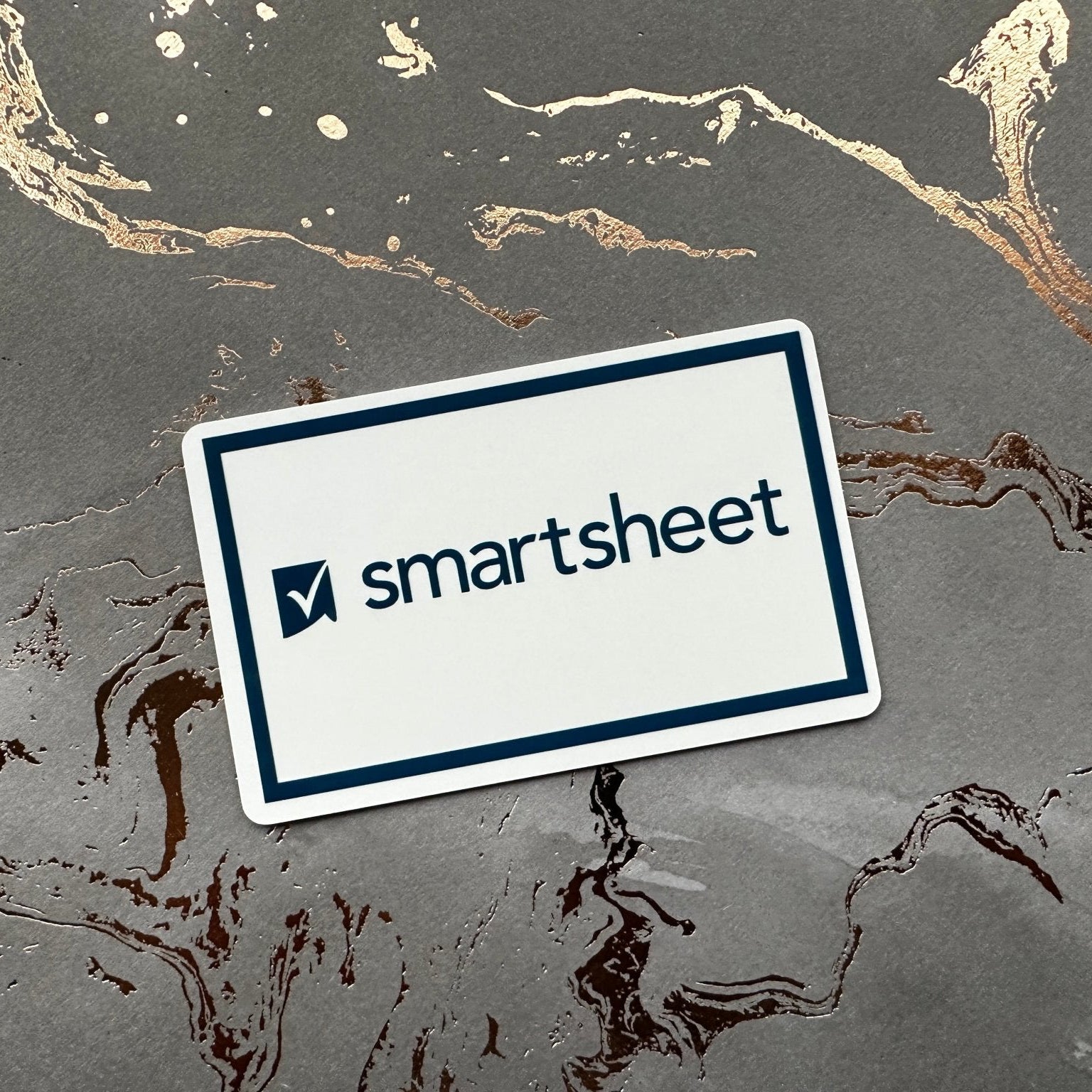 Custom tap plastic Nfc business card printing, tap to share contact information and digital profile 